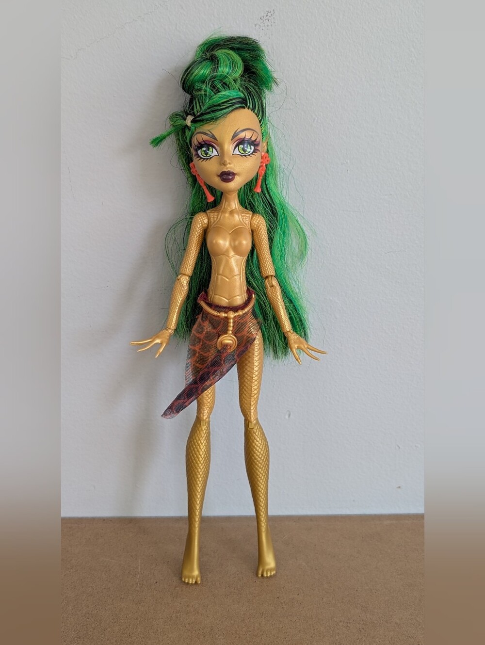 Monster High Jinafire Long Doll, Scaris City of Frights